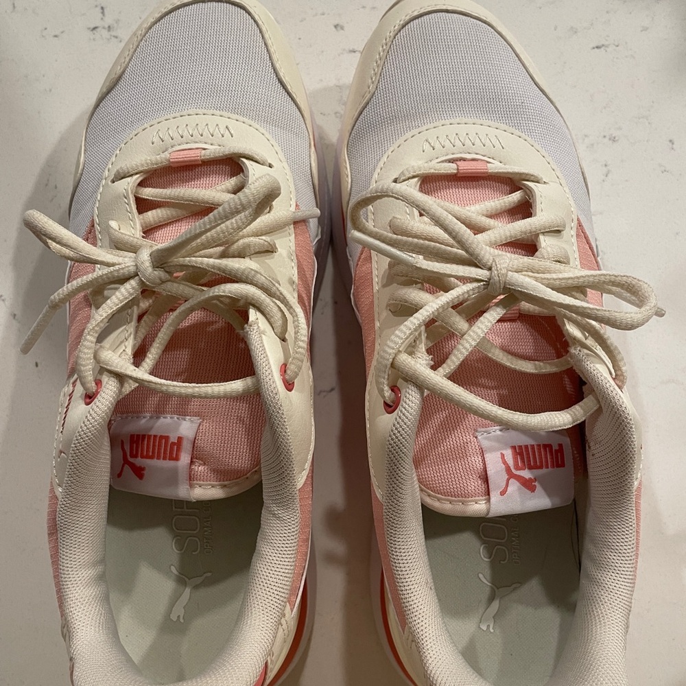 Puma Cream Sneakers